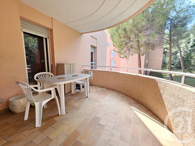 appartement - ST LAURENT DU VAR - 06