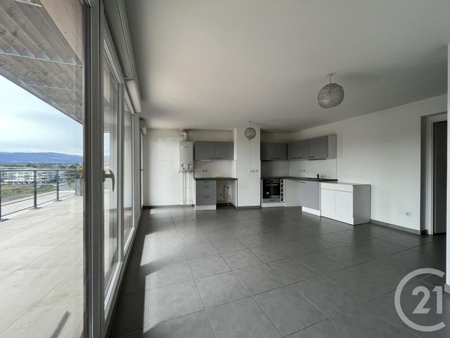 Appartement F3 &agrave; louer - 3 pi&egrave;ces - 61,50 m2 - Antibes - 06 - PROVENCE-ALPES-COTE-D-AZUR