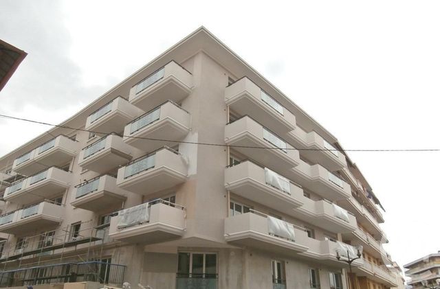 appartement - ST LAURENT DU VAR - 06