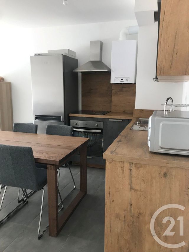 Appartement F2 &agrave; louer - 2 pi&egrave;ces - 38,70 m2 - St Laurent Du Var - 06 - PROVENCE-ALPES-COTE-D-AZUR