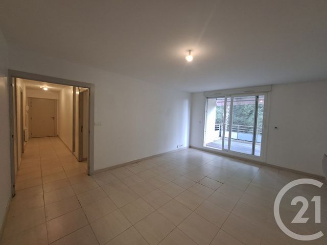 Appartement F4 &agrave; louer - 4 pi&egrave;ces - 80,04 m2 - St Laurent Du Var - 06 - PROVENCE-ALPES-COTE-D-AZUR