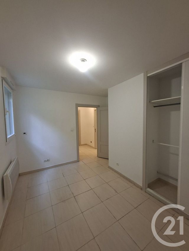 Appartement F4 &agrave; louer - 4 pi&egrave;ces - 80,04 m2 - St Laurent Du Var - 06 - PROVENCE-ALPES-COTE-D-AZUR