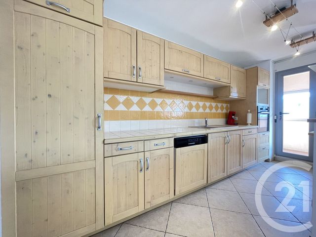 Appartement F3 &agrave; vendre - 3 pi&egrave;ces - 66,13 m2 - St Laurent Du Var - 06 - PROVENCE-ALPES-COTE-D-AZUR