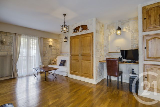 appartement - ST LAURENT DU VAR - 06