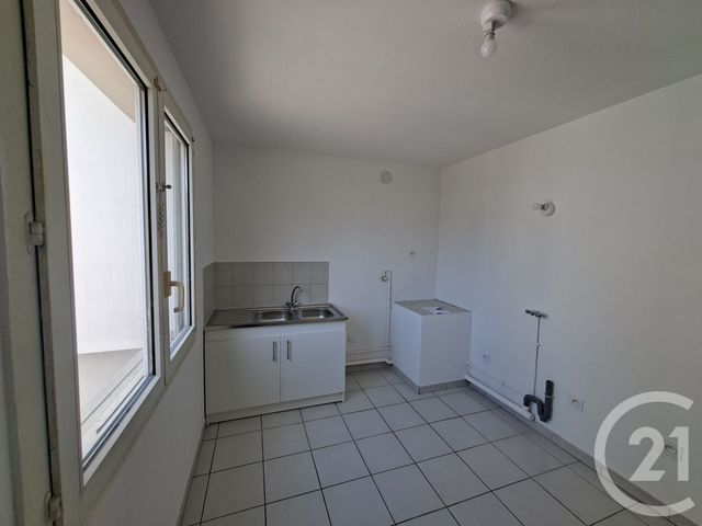Appartement F4 &agrave; louer - 4 pi&egrave;ces - 82,75 m2 - Nice - 06 - PROVENCE-ALPES-COTE-D-AZUR
