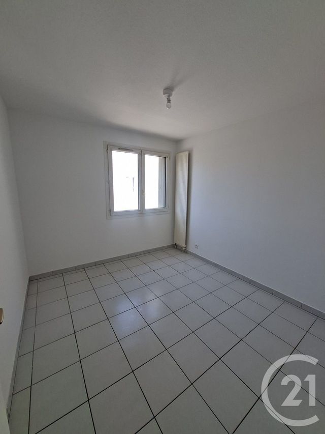 Appartement F4 &agrave; louer - 4 pi&egrave;ces - 82,75 m2 - Nice - 06 - PROVENCE-ALPES-COTE-D-AZUR