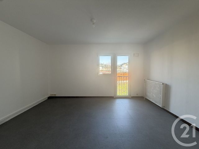 Appartement F4 &agrave; louer - 4 pi&egrave;ces - 72,80 m2 - Nice - 06 - PROVENCE-ALPES-COTE-D-AZUR