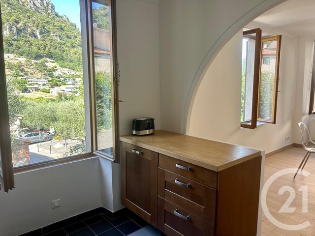 Appartement F4 &agrave; louer - 4 pi&egrave;ces - 101,38 m2 - St Jeannet - 06 - PROVENCE-ALPES-COTE-D-AZUR