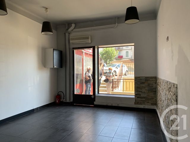 Appartement Local &agrave; louer - 1 pi&egrave;ce - 24,45 m2 - St Laurent Du Var - 06 - PROVENCE-ALPES-COTE-D-AZUR