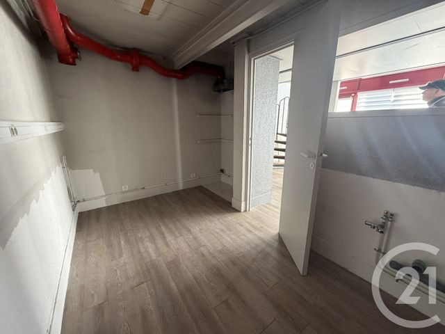 Appartement Local &agrave; louer - 2 pi&egrave;ces - 60 m2 - St Laurent Du Var - 06 - PROVENCE-ALPES-COTE-D-AZUR