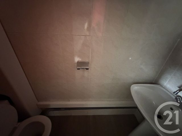 Appartement Local &agrave; louer - 2 pi&egrave;ces - 60 m2 - St Laurent Du Var - 06 - PROVENCE-ALPES-COTE-D-AZUR