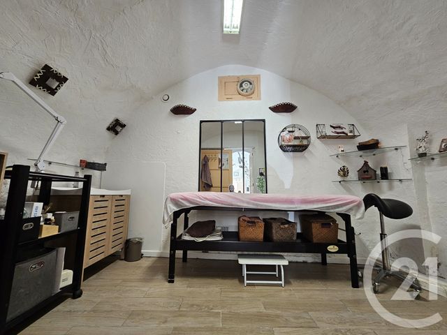 Appartement Local &agrave; vendre - 1 pi&egrave;ce - 33 m2 - Gattieres - 06 - PROVENCE-ALPES-COTE-D-AZUR
