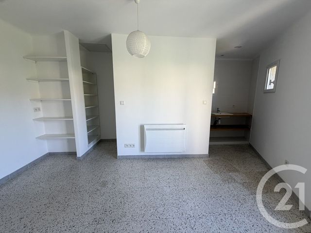 Appartement Duplex &agrave; louer - 2 pi&egrave;ces - 37,71 m2 - La Gaude - 06 - PROVENCE-ALPES-COTE-D-AZUR