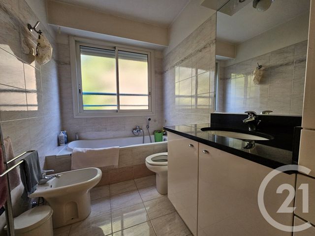 Appartement F4 &agrave; vendre - 4 pi&egrave;ces - 108 m2 - Nice - 06 - PROVENCE-ALPES-COTE-D-AZUR