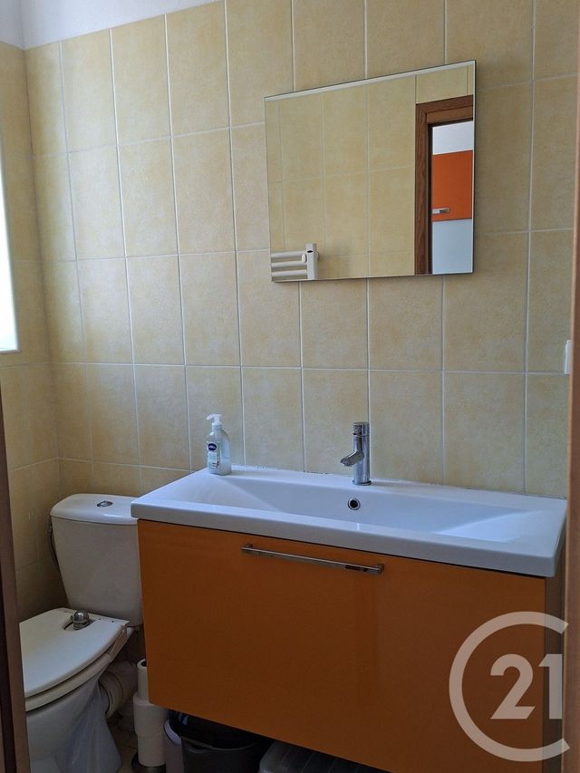 Appartement Studio &agrave; louer - 1 pi&egrave;ce - 15,25 m2 - Nice - 06 - PROVENCE-ALPES-COTE-D-AZUR