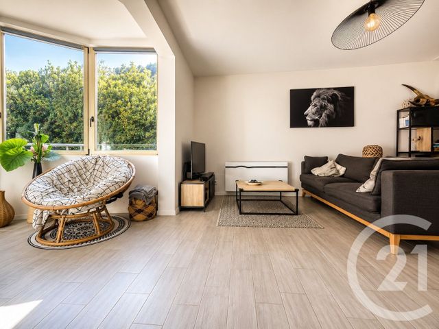 appartement - ST LAURENT DU VAR - 06
