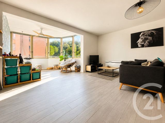 Appartement F3 &agrave; vendre - 3 pi&egrave;ces - 78,53 m2 - St Laurent Du Var - 06 - PROVENCE-ALPES-COTE-D-AZUR