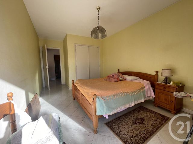 Maison &agrave; vendre - 5 pi&egrave;ces - 165 m2 - St Laurent Du Var - 06 - PROVENCE-ALPES-COTE-D-AZUR