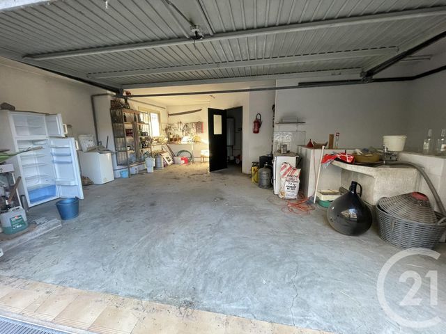 Maison &agrave; vendre - 5 pi&egrave;ces - 165 m2 - St Laurent Du Var - 06 - PROVENCE-ALPES-COTE-D-AZUR