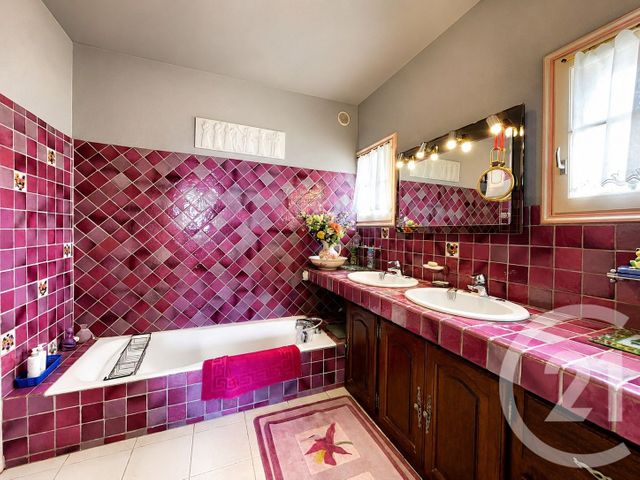 Maison &agrave; vendre - 5 pi&egrave;ces - 189,35 m2 - St Jeannet - 06 - PROVENCE-ALPES-COTE-D-AZUR