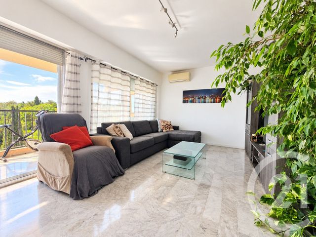 Appartement F3 &agrave; vendre - 3 pi&egrave;ces - 64,62 m2 - Vence - 06 - PROVENCE-ALPES-COTE-D-AZUR