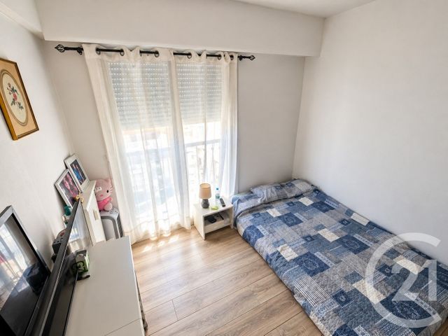 Appartement F3 &agrave; vendre - 3 pi&egrave;ces - 64,62 m2 - Vence - 06 - PROVENCE-ALPES-COTE-D-AZUR