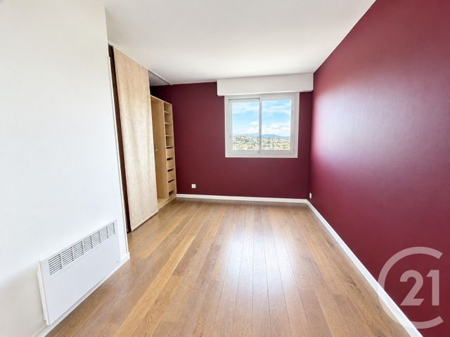 Appartement F2 &agrave; louer - 2 pi&egrave;ces - 57,30 m2 - St Laurent Du Var - 06 - PROVENCE-ALPES-COTE-D-AZUR