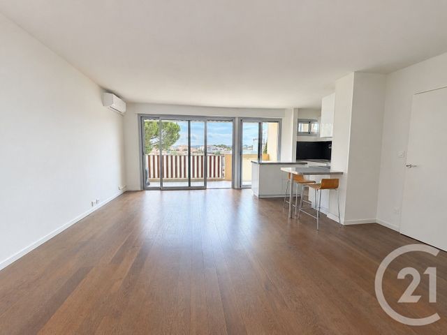 appartement - ST LAURENT DU VAR - 06
