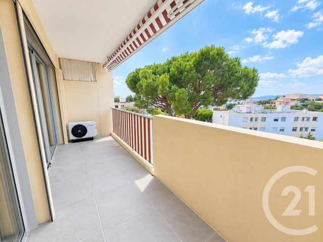 Appartement F2 &agrave; louer - 2 pi&egrave;ces - 57,30 m2 - St Laurent Du Var - 06 - PROVENCE-ALPES-COTE-D-AZUR