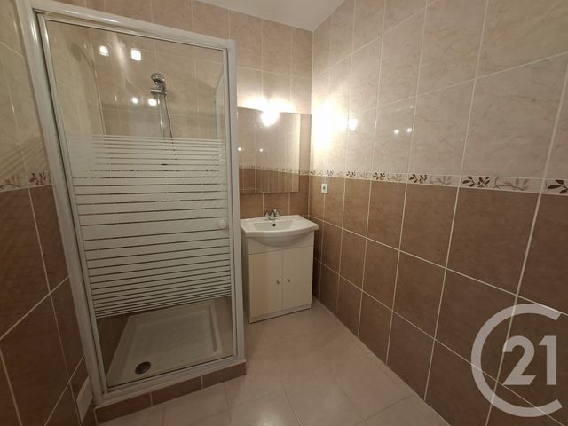 Appartement F2 &agrave; louer - 2 pi&egrave;ces - 54,19 m2 - St Laurent Du Var - 06 - PROVENCE-ALPES-COTE-D-AZUR