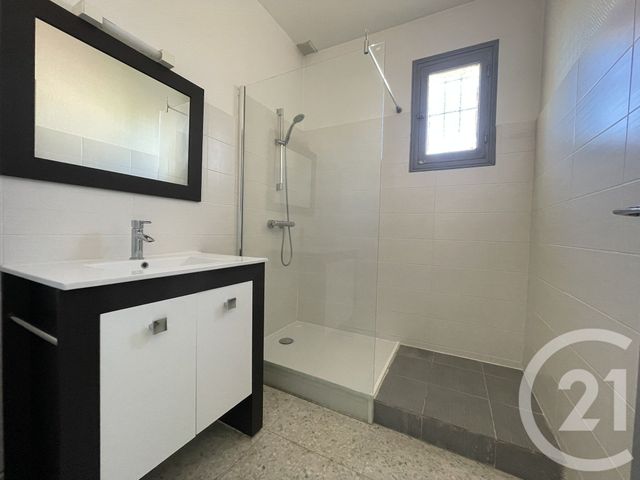 Appartement F5 &agrave; vendre - 5 pi&egrave;ces - 147,30 m2 - St Laurent Du Var - 06 - PROVENCE-ALPES-COTE-D-AZUR