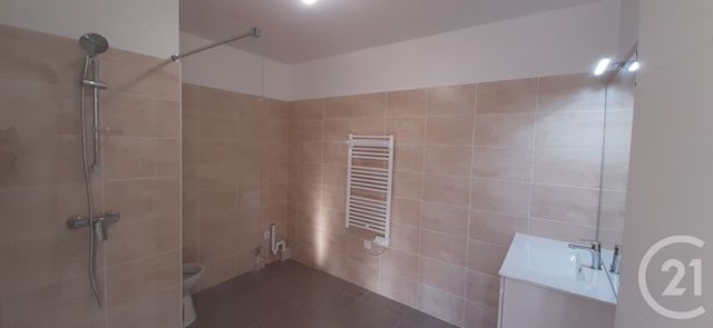 Appartement F2 &agrave; louer - 2 pi&egrave;ces - 48,60 m2 - St Jeannet - 06 - PROVENCE-ALPES-COTE-D-AZUR