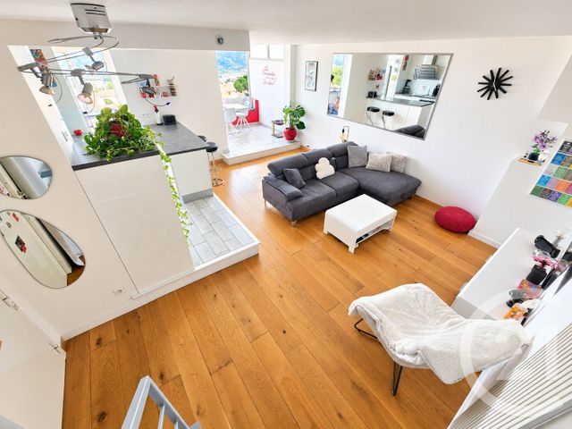 Appartement Duplex &agrave; vendre - 4 pi&egrave;ces - 93,67 m2 - Carros - 06 - PROVENCE-ALPES-COTE-D-AZUR