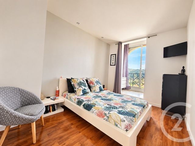 Appartement Duplex &agrave; vendre - 4 pi&egrave;ces - 93,67 m2 - Carros - 06 - PROVENCE-ALPES-COTE-D-AZUR