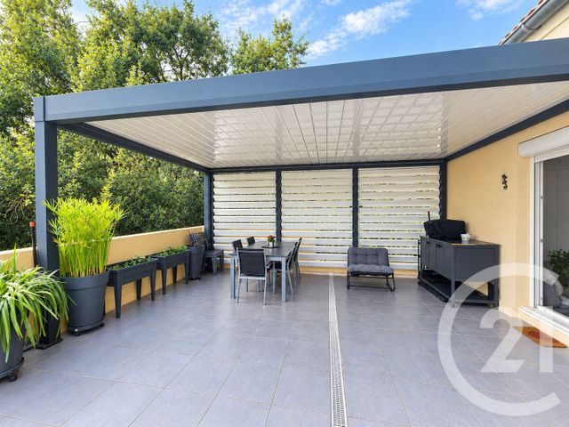 Appartement Duplex &agrave; vendre - 4 pi&egrave;ces - 93,67 m2 - Carros - 06 - PROVENCE-ALPES-COTE-D-AZUR
