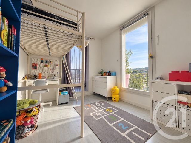 Appartement Duplex &agrave; vendre - 4 pi&egrave;ces - 93,67 m2 - Carros - 06 - PROVENCE-ALPES-COTE-D-AZUR