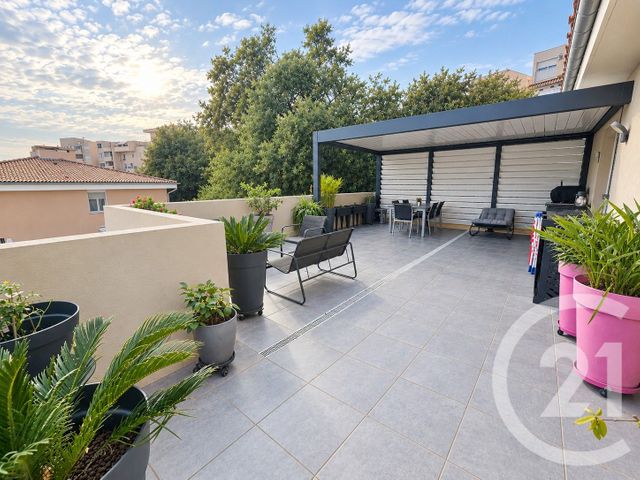 Appartement Duplex &agrave; vendre - 4 pi&egrave;ces - 93,67 m2 - Carros - 06 - PROVENCE-ALPES-COTE-D-AZUR