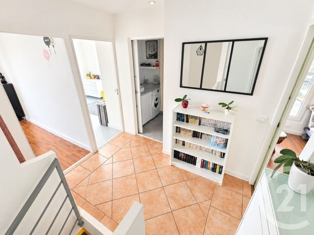 Appartement Duplex &agrave; vendre - 4 pi&egrave;ces - 93,67 m2 - Carros - 06 - PROVENCE-ALPES-COTE-D-AZUR