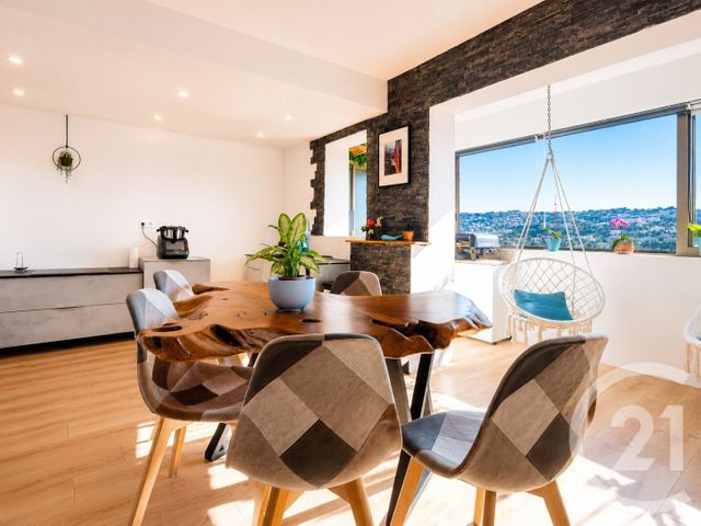 Appartement F4 &agrave; vendre - 4 pi&egrave;ces - 83,49 m2 - St Laurent Du Var - 06 - PROVENCE-ALPES-COTE-D-AZUR