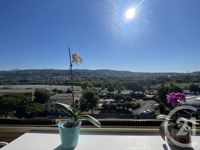 Appartement F4 &agrave; vendre - 4 pi&egrave;ces - 83,49 m2 - St Laurent Du Var - 06 - PROVENCE-ALPES-COTE-D-AZUR