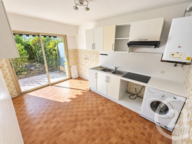 Appartement F3 &agrave; vendre - 3 pi&egrave;ces - 67,63 m2 - St Laurent Du Var - 06 - PROVENCE-ALPES-COTE-D-AZUR