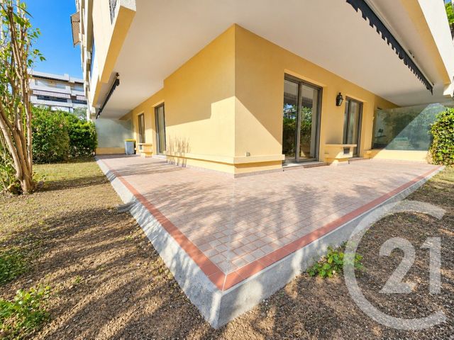 Appartement F3 &agrave; vendre - 3 pi&egrave;ces - 67,63 m2 - St Laurent Du Var - 06 - PROVENCE-ALPES-COTE-D-AZUR