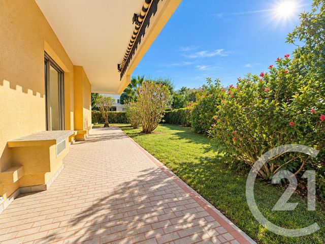 Appartement F3 &agrave; vendre - 3 pi&egrave;ces - 67,63 m2 - St Laurent Du Var - 06 - PROVENCE-ALPES-COTE-D-AZUR