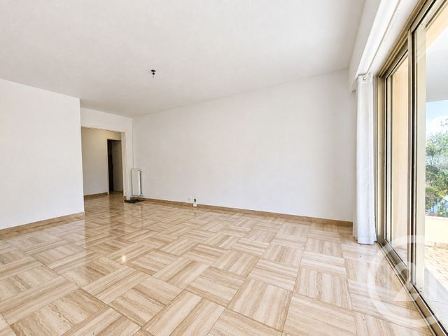Appartement F3 &agrave; vendre - 3 pi&egrave;ces - 67,63 m2 - St Laurent Du Var - 06 - PROVENCE-ALPES-COTE-D-AZUR