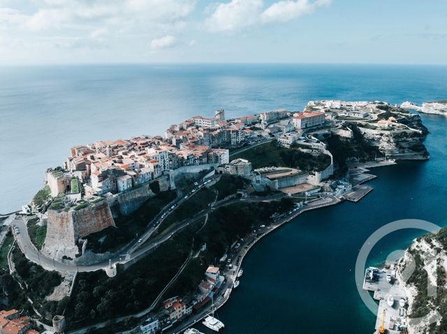 Appartement à vendre - 4 pièces - 44 m2 - Bonifacio - 201 - CORSE