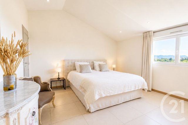 Appartement T5 &agrave; vendre - 5 pi&egrave;ces - 131 m2 - Porto Vecchio - 201 - CORSE
