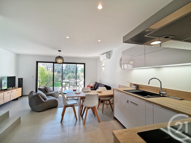 Maison à louer - 3 pièces - 88 m2 - Lecci - 201 - CORSE