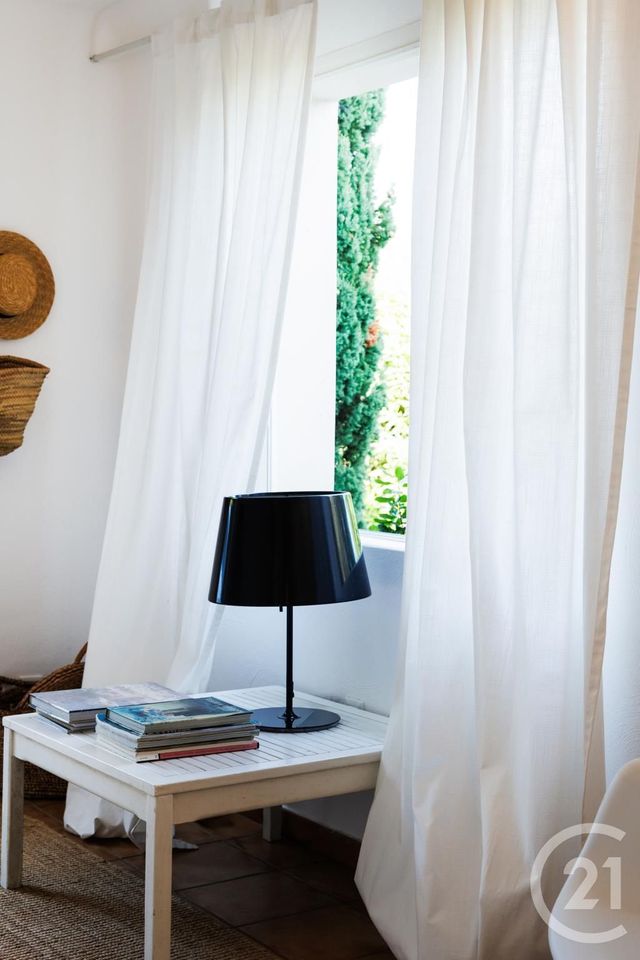 Maison à louer - 5 pièces - 200 m2 - Zonza - 201 - CORSE