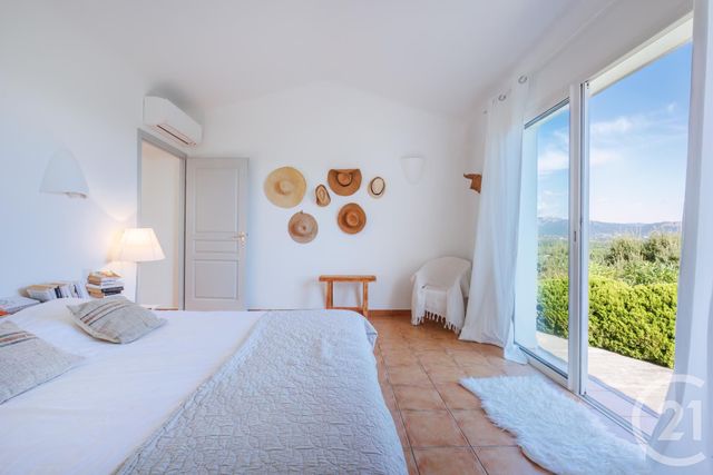 Maison à louer - 5 pièces - 200 m2 - Zonza - 201 - CORSE