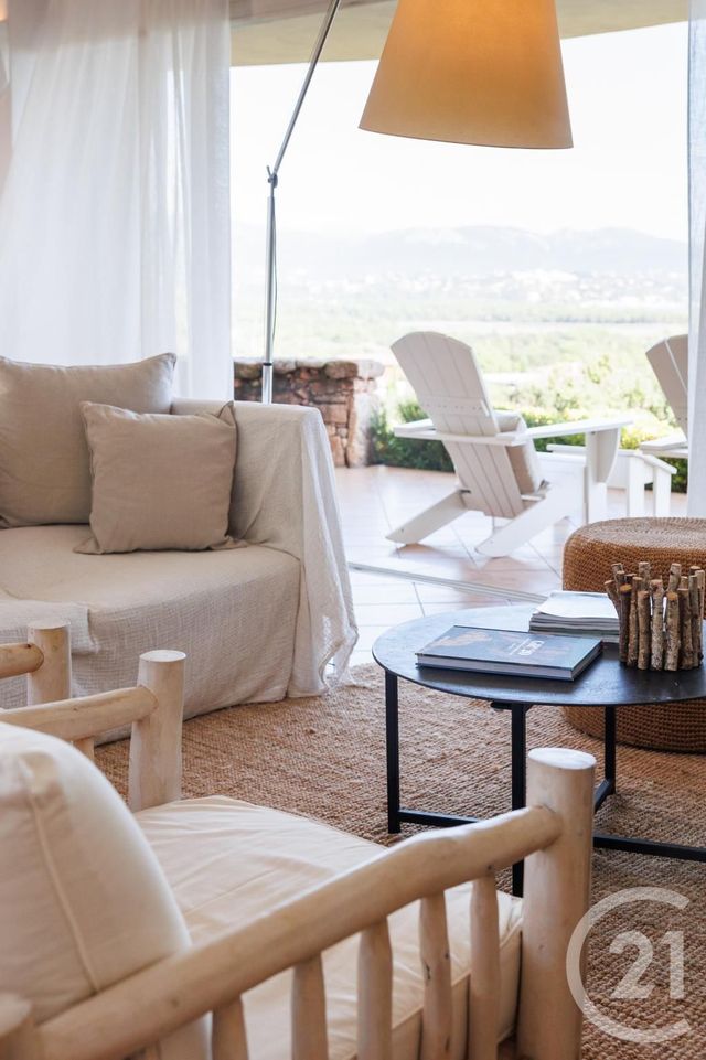 Maison à louer - 5 pièces - 200 m2 - Zonza - 201 - CORSE